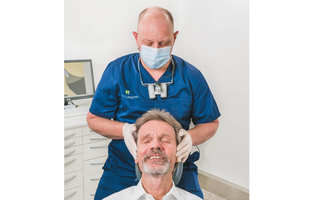Dr. Lesch behandelt CMD